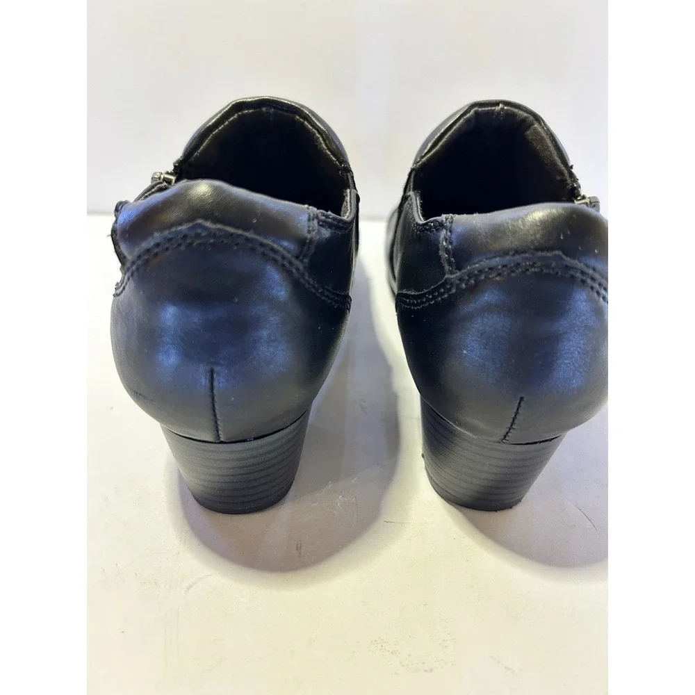 Laurel Blakweil Bootie Black Vegan Leather Side Zip Boots Sz 7 SoftFlex Sole